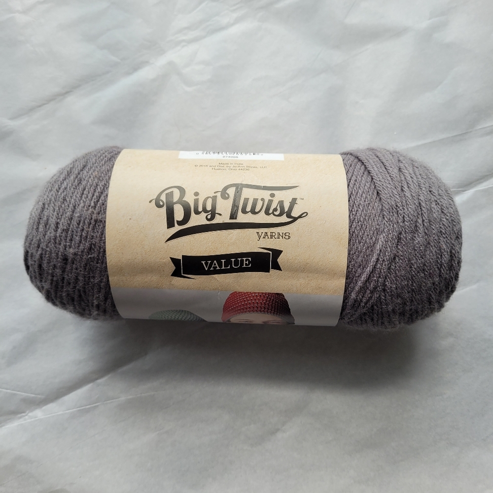 Big Twist Medium Gray Yarn
